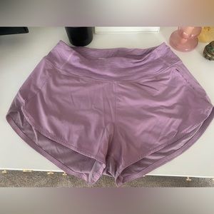 Outdoor Voices the Exercise 2.5” Short